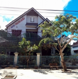 Khách sạn Trung Hiếu
