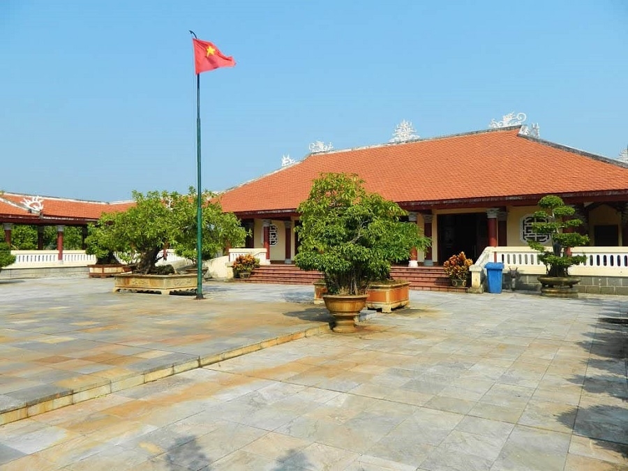 Nhà lưu niệm cố Thủ tướng Phạm Văn Đồng