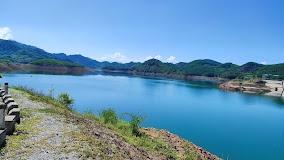 Hồ chứa nước Nước Trong