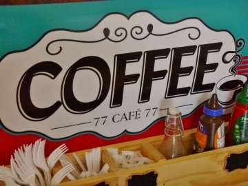 Cafe 77