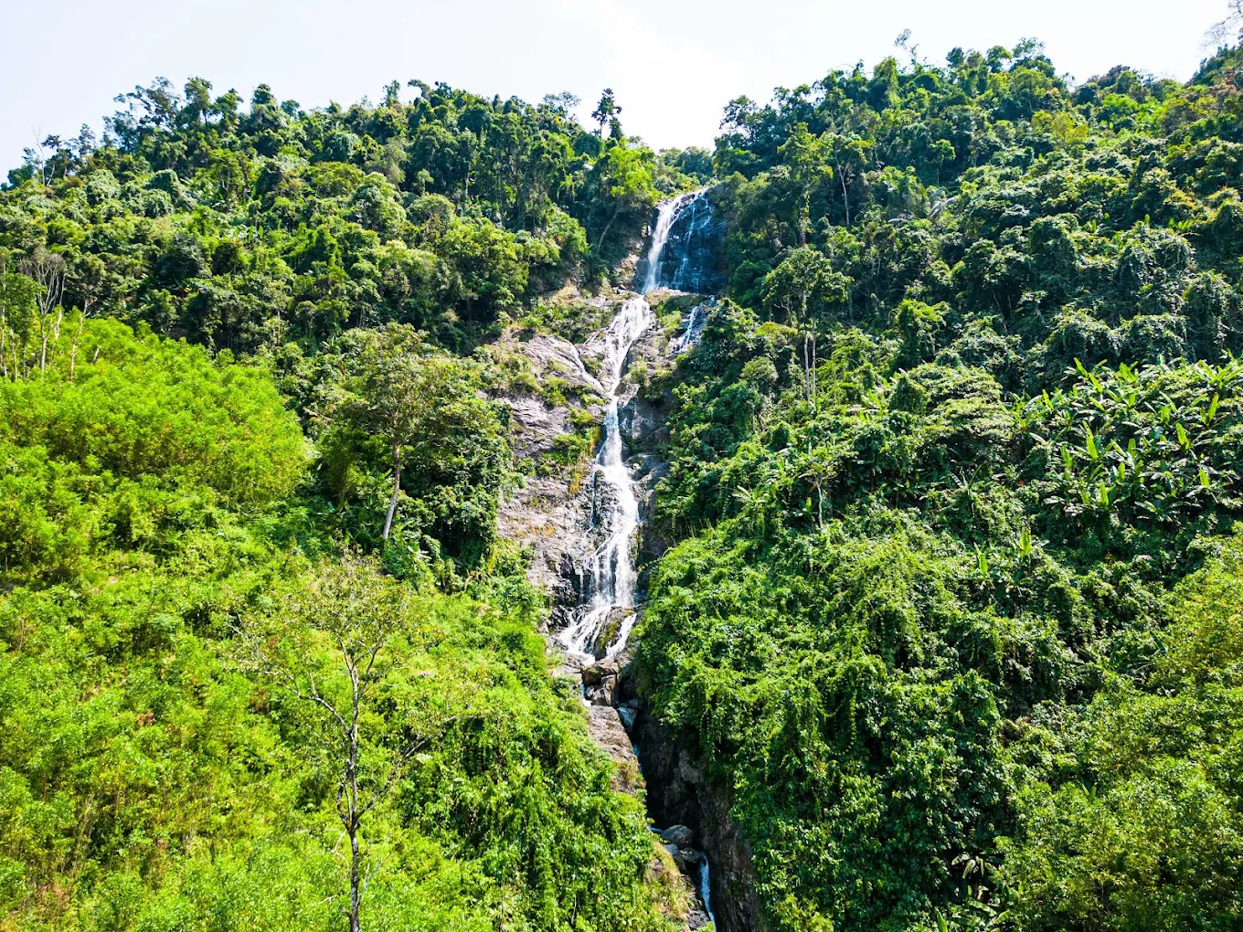 Khung cảnh Thác Cao Muôn 1